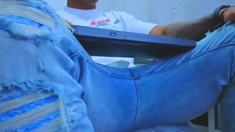 Dany online show from 03-25-26, 07:47