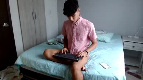 Snapshot of dany_everglott chatting on 12-23-24, 12:08 Dany everglot online show from 12-23-24, 12:08