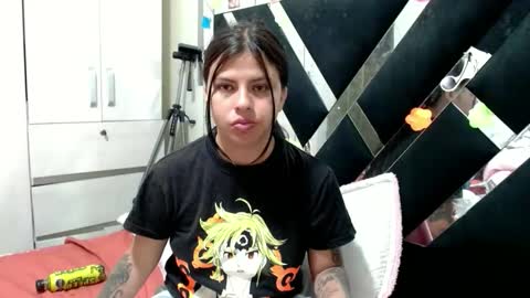 Snapshot of daphne877046 chatting on 05-25-26, 04:57 daphne877046 online show from 05-25-26, 04:57