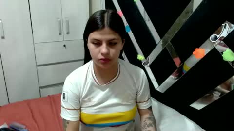 Snapshot of daphne877046 chatting on 06-17-26, 06:09 daphne877046 online show from 06-17-26, 06:09