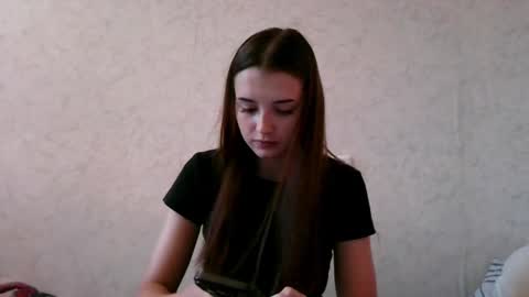 Emilia online show from 07-12-26, 04:42