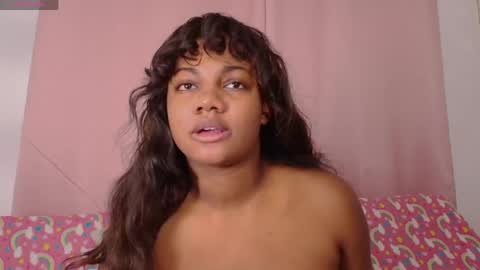 Snapshot of daphnewalker__ chatting on 05-15-26, 11:39 Daphne online show from 05-15-26, 11:39