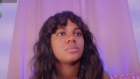 Snapshot of daphnewalker__ chatting on 05-18-26, 11:38 Daphne online show from 05-18-26, 11:38
