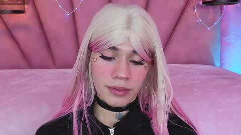 DaripQueen online show from 05-12-26, 01:41