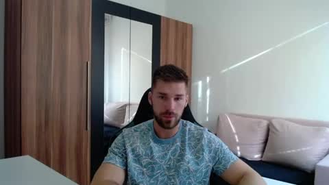 Snapshot of darius_94 chatting on 04-28-26, 05:23 darius_94 online show from 04-28-26, 05:23