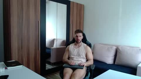 Snapshot of darius_94 chatting on 04-29-26, 07:12 darius_94 online show from 04-29-26, 07:12