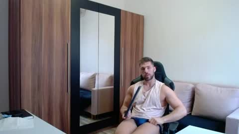 Snapshot of darius_94 chatting on 05-04-26, 03:46 darius_94 online show from 05-04-26, 03:46