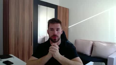 Snapshot of darius_94 chatting on 05-06-26, 05:03 darius_94 online show from 05-06-26, 05:03