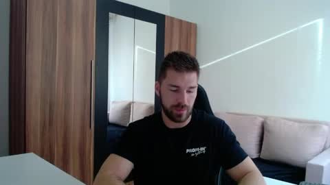 Snapshot of darius_94 chatting on 05-07-26, 04:51 darius_94 online show from 05-07-26, 04:51