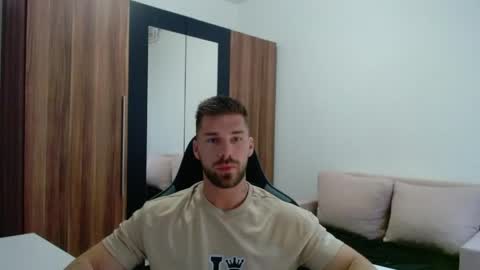 Snapshot of darius_94 chatting on 05-17-26, 10:55 darius_94 online show from 05-17-26, 10:55