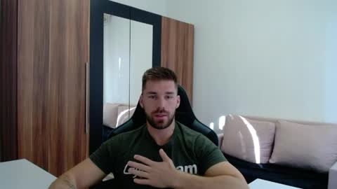 Snapshot of darius_94 chatting on 05-20-26, 05:57 darius_94 online show from 05-20-26, 05:57