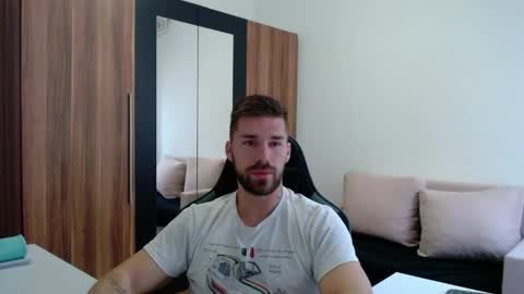 Snapshot of darius_94 chatting on 05-29-26, 04:21 darius_94 online show from 05-29-26, 04:21