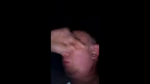 Snapshot of dariusx455 chatting on 02-17-26, 02:19 dxd69 online show from 02-17-26, 02:19