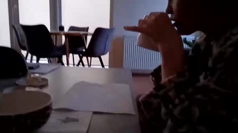 Snapshot of dariusx455 chatting on 02-26-26, 04:06 dxd69 online show from 02-26-26, 04:06