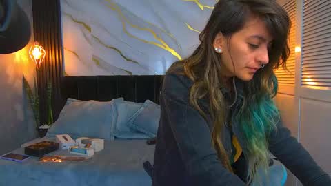 dark_dominika online show from 04-23-26, 01:02