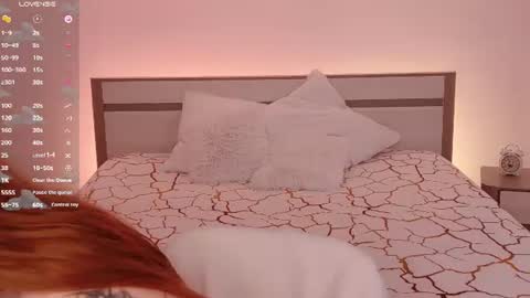 Snapshot of dark_lola_ chatting on 06-15-26, 02:36 Lola online show from 06-15-26, 02:36