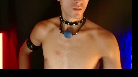 Snapshot of dark_rosse1 chatting on 06-26-26, 05:01 rosse online show from 06-26-26, 05:01