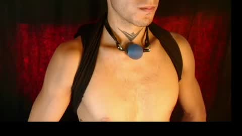 Snapshot of dark_rosse1 chatting on 07-06-26, 07:16 rosse online show from 07-06-26, 07:16