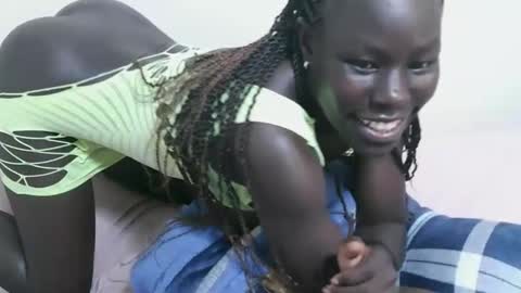 Minas online show from 04-03-26, 01:36