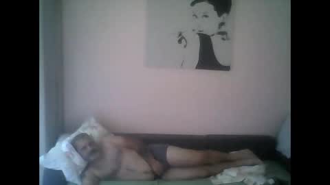 Snapshot of darko9504265 chatting on 05-31-26, 08:10 darko9504265 online show from 05-31-26, 08:10