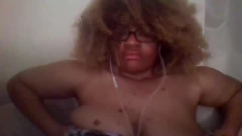 DarkSundaze online show from 04-17-26, 06:27