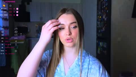 Darlina online show from 04-16-26, 03:57