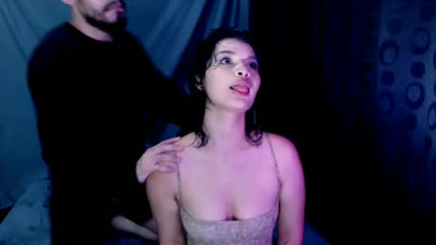 Snapshot of darling_and_dante chatting on 01-06-25, 06:03 darling_and_dante online show from 01-06-25, 06:03