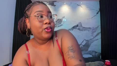 Snapshot of darnellqueen chatting on 06-04-26, 04:07 Darnell Queen online show from 06-04-26, 04:07