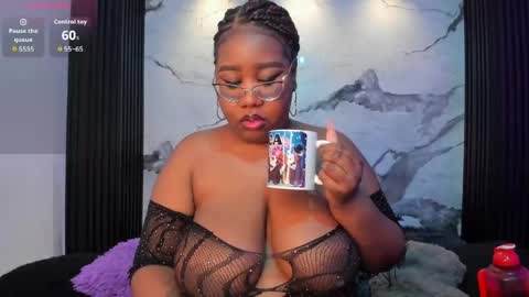 Snapshot of darnellqueen chatting on 06-05-26, 04:52 Darnell Queen online show from 06-05-26, 04:52