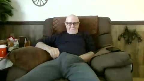 dave571960 online show from 04-24-26, 11:23