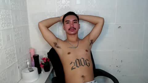 Snapshot of dave_cummers chatting on 07-13-26, 06:38 DAVE online show from 07-13-26, 06:38
