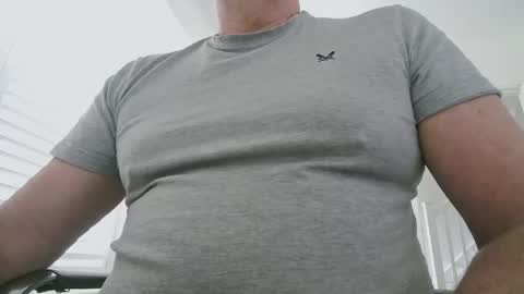 davesu12345 online show from 05-20-26, 10:32