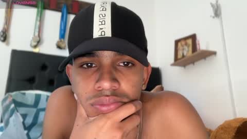 Snapshot of david_hot44 chatting on 04-08-26, 02:17 david_hot44 online show from 04-08-26, 02:17