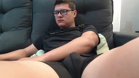 Snapshot of david_smit_ chatting on 06-09-26, 03:23 david smit online show from 06-09-26, 03:23