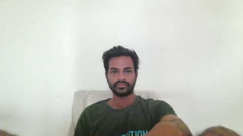 Snapshot of davidvishu975 chatting on 07-11-26, 03:42 Dude97 online show from 07-11-26, 03:42