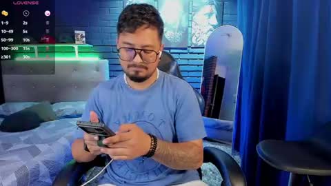David Evans online show from 07-08-26, 01:54