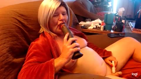 dawndoesall online show from 10-08-25, 04:26