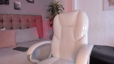 Dayan online show from 06-13-26, 10:18