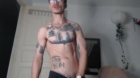 dazzayy online show from 04-28-26, 02:27