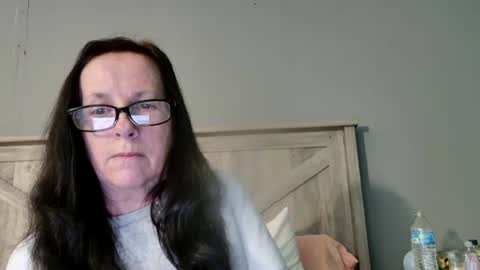 Dazzling Peach Goddess online show from 03-09-25, 09:57