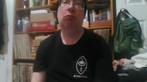 Snapshot of dcore2121 chatting on 05-15-26, 09:05 David GC online show from 05-15-26, 09:05