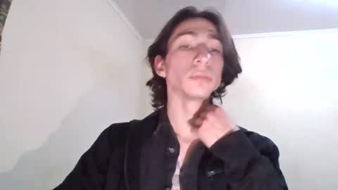 lonely boy online show from 07-06-26, 08:11