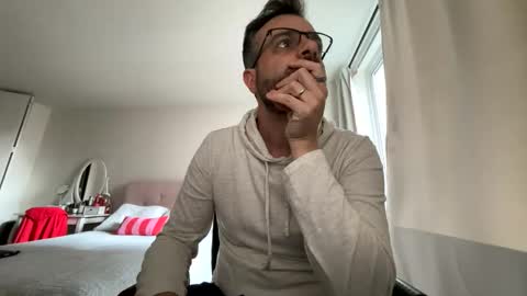 Snapshot of ddirtyyyyyyy chatting on 04-03-26, 08:07 DDirty online show from 04-03-26, 08:07