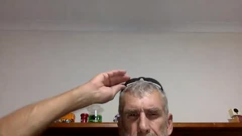 deanofflove2210 online show from 01-13-25, 07:54
