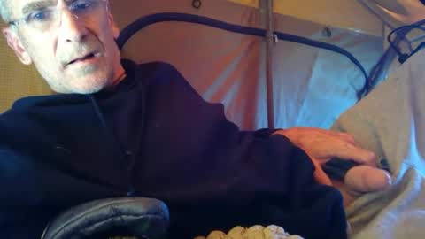 deanofflove2210 online show from 06-23-26, 03:37