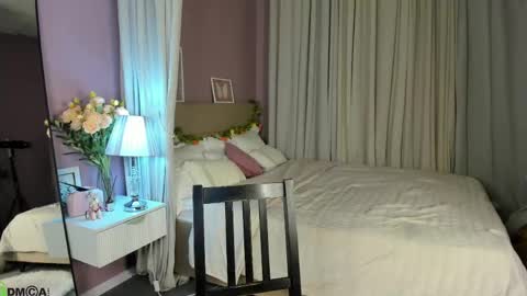 Emily GMT2 Mon 10 AM - 4 PM Wed 10 AM - 4 PM Thu 10 AM - 4 PM Fri 10 AM - 4 PM Sat 10 AM - 4 PM online show from 05-10-26, 05:18