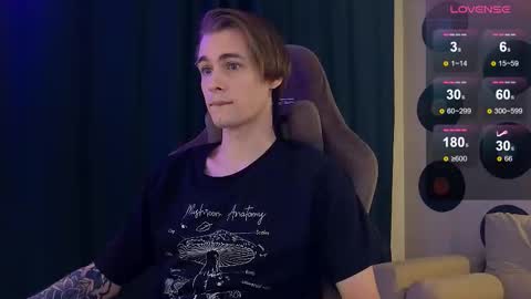 Samuel online show from 11-22-25, 04:17