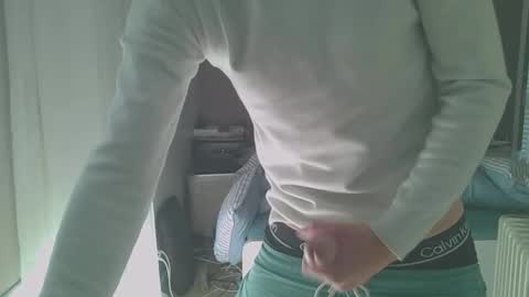 Snapshot of decoyponzi38838 chatting on 10-18-25, 04:26 decoyponzi38838 online show from 10-18-25, 04:26