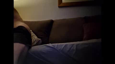 Snapshot of definitelymasterbating chatting on 10-04-25, 10:13 definitelymasterbating online show from 10-04-25, 10:13