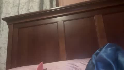 Tori online show from 01-12-26, 05:56